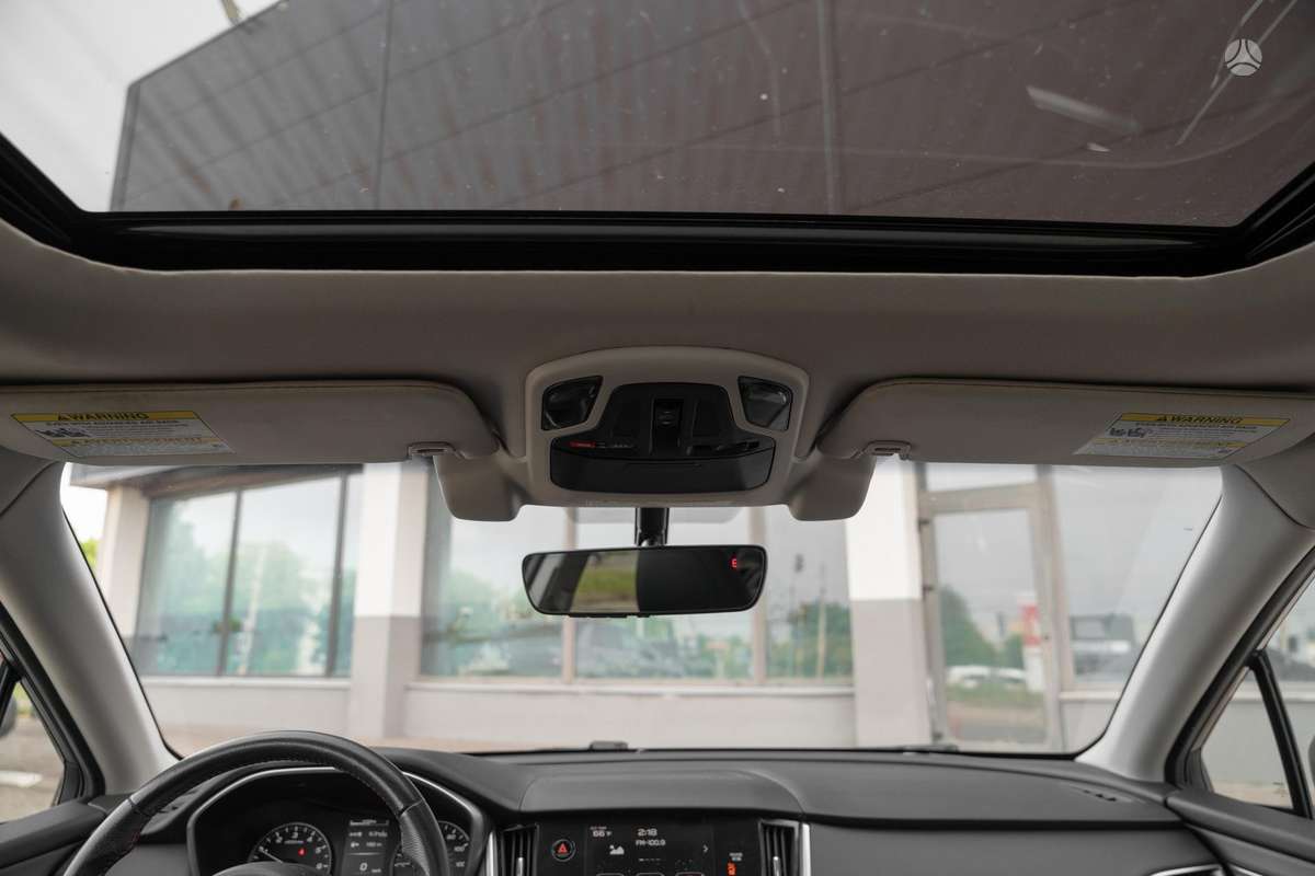 Subaru Legacy, 2.5 l., Седан