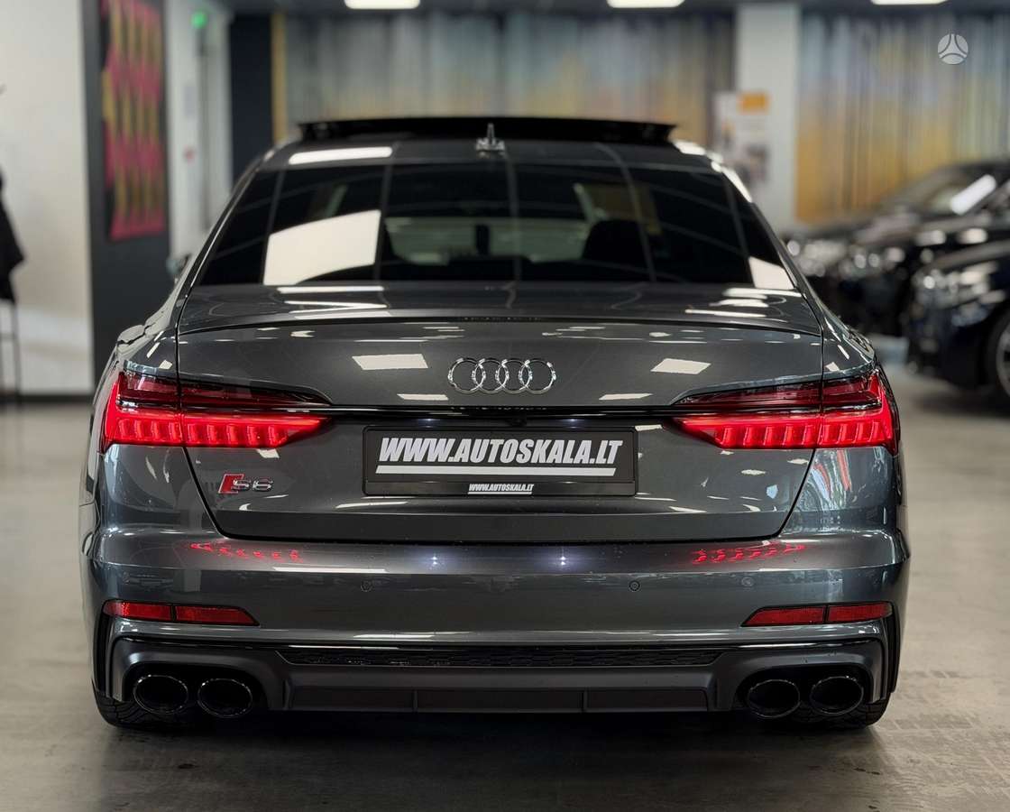 Audi S6, 3.0 l., Седан