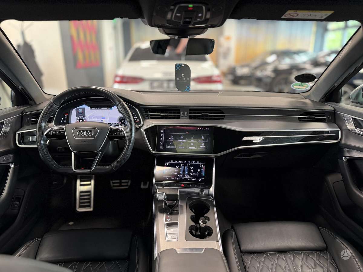 Audi S6, 3.0 l., Седан