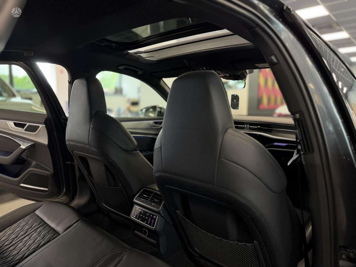 Audi S6, 3.0 l., Седан