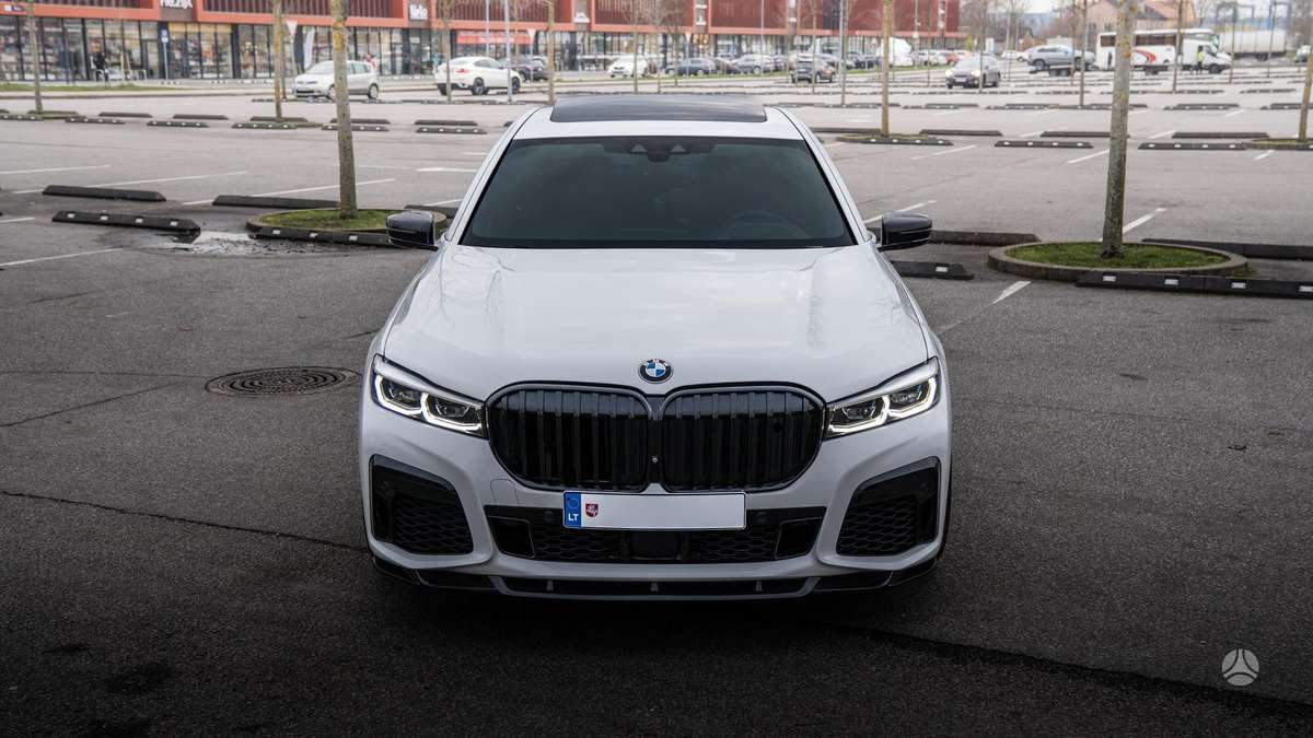 BMW 740, 3.0 l., Седан