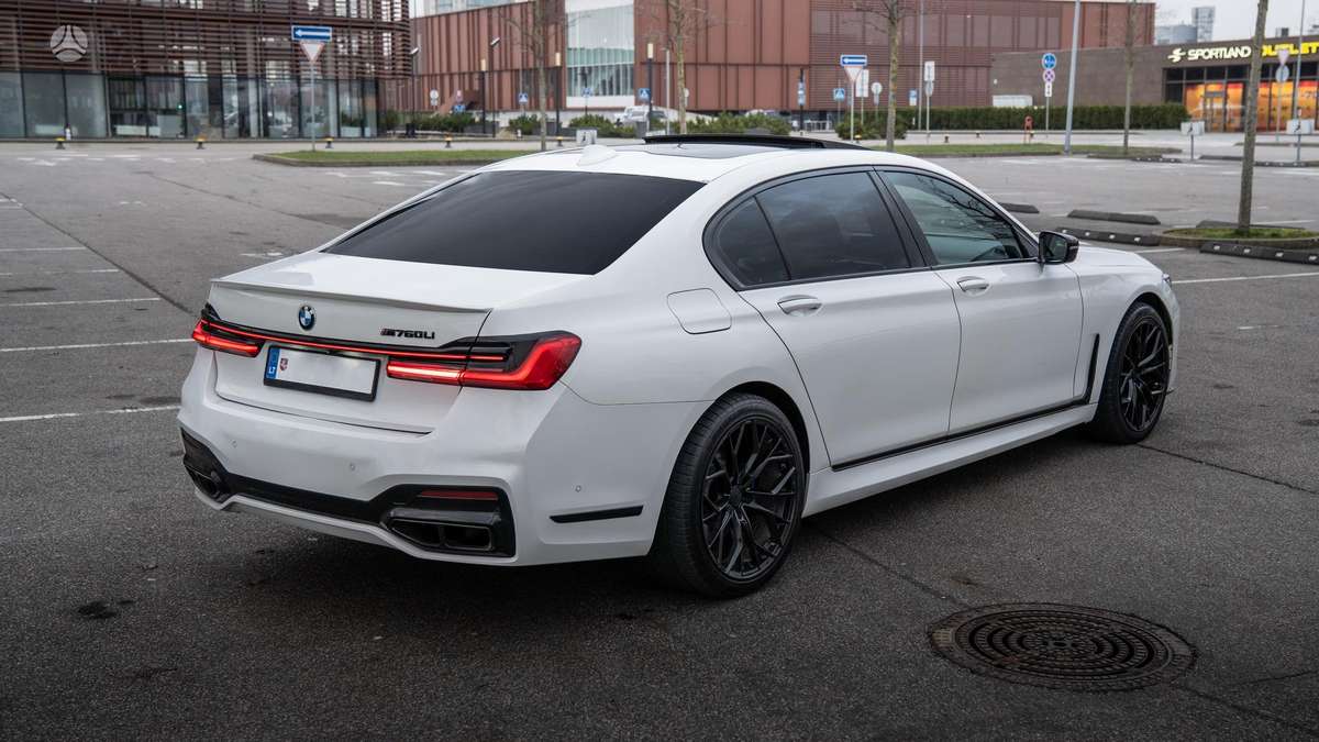 BMW 740, 3.0 l., Седан