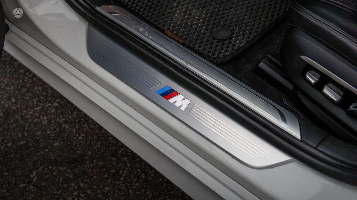 BMW 740, 3.0 l., Седан