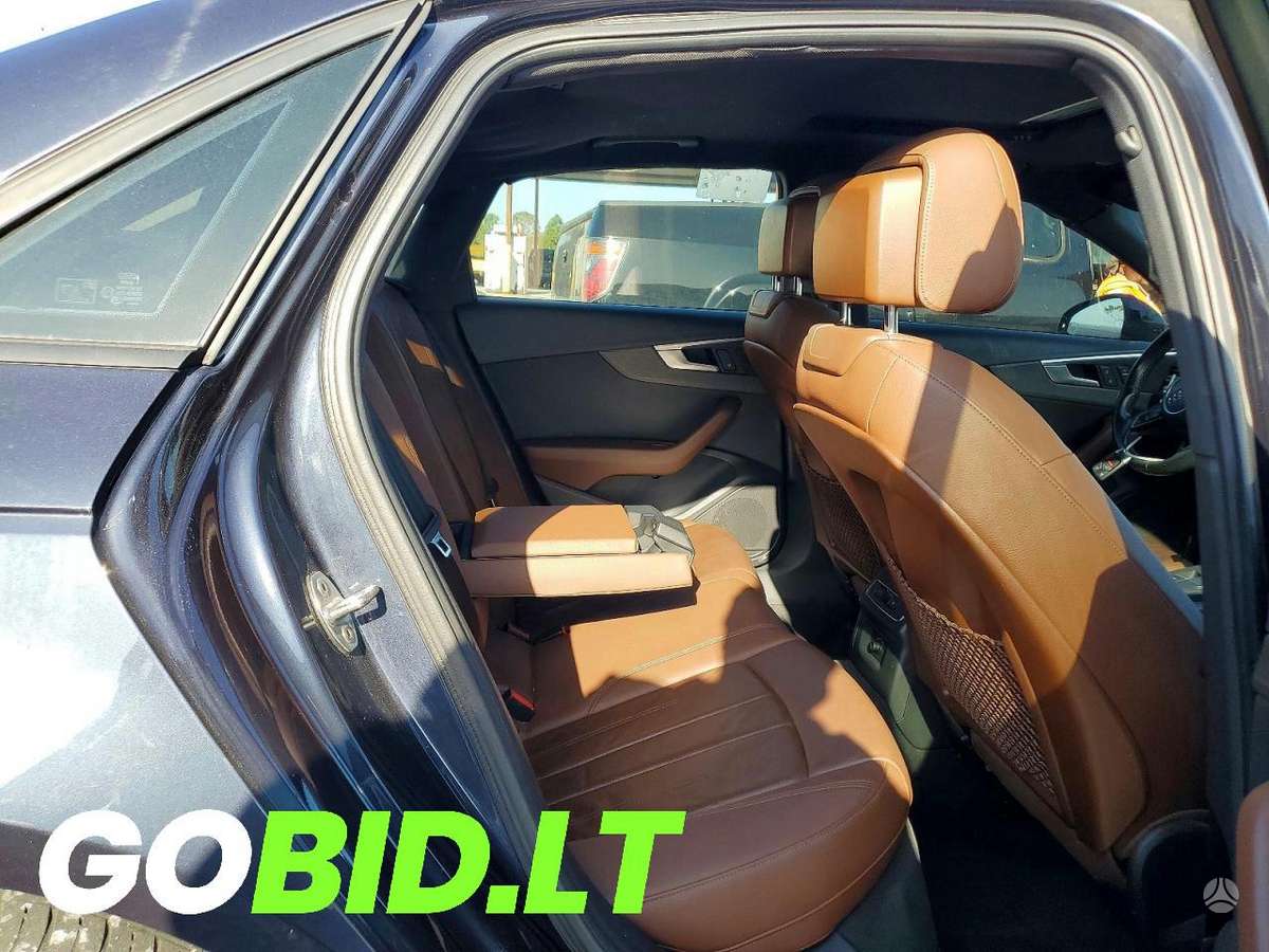 Audi A4, 2.0 l., Седан
