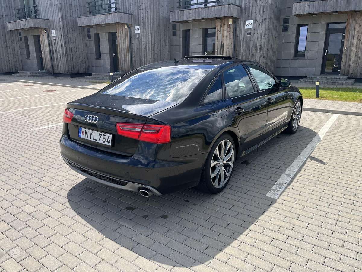 Audi A6, 3.0 l., sedanas