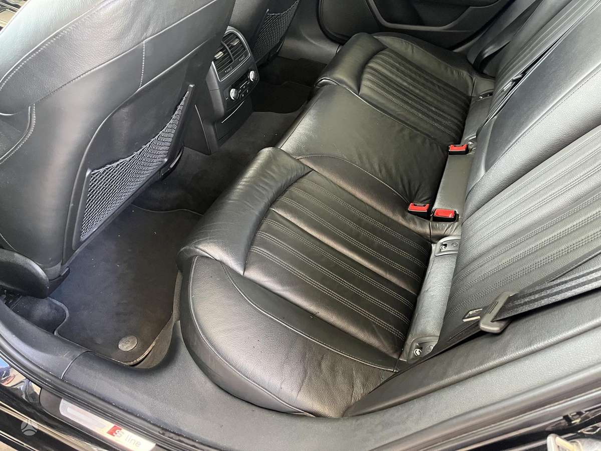 Audi A6, 3.0 l., Седан