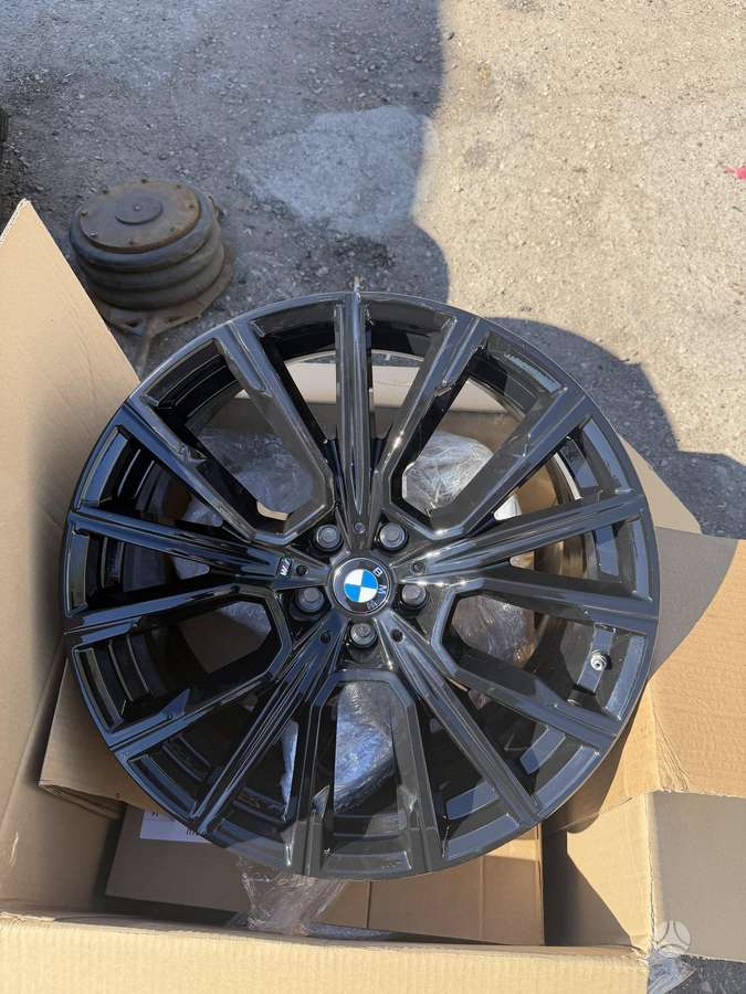 BMW 740, 3.0 l., Седан