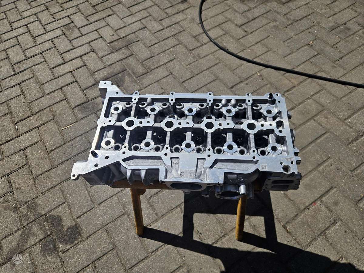 Ford S-MAX, RFHG9Q6090AB, cylinder head