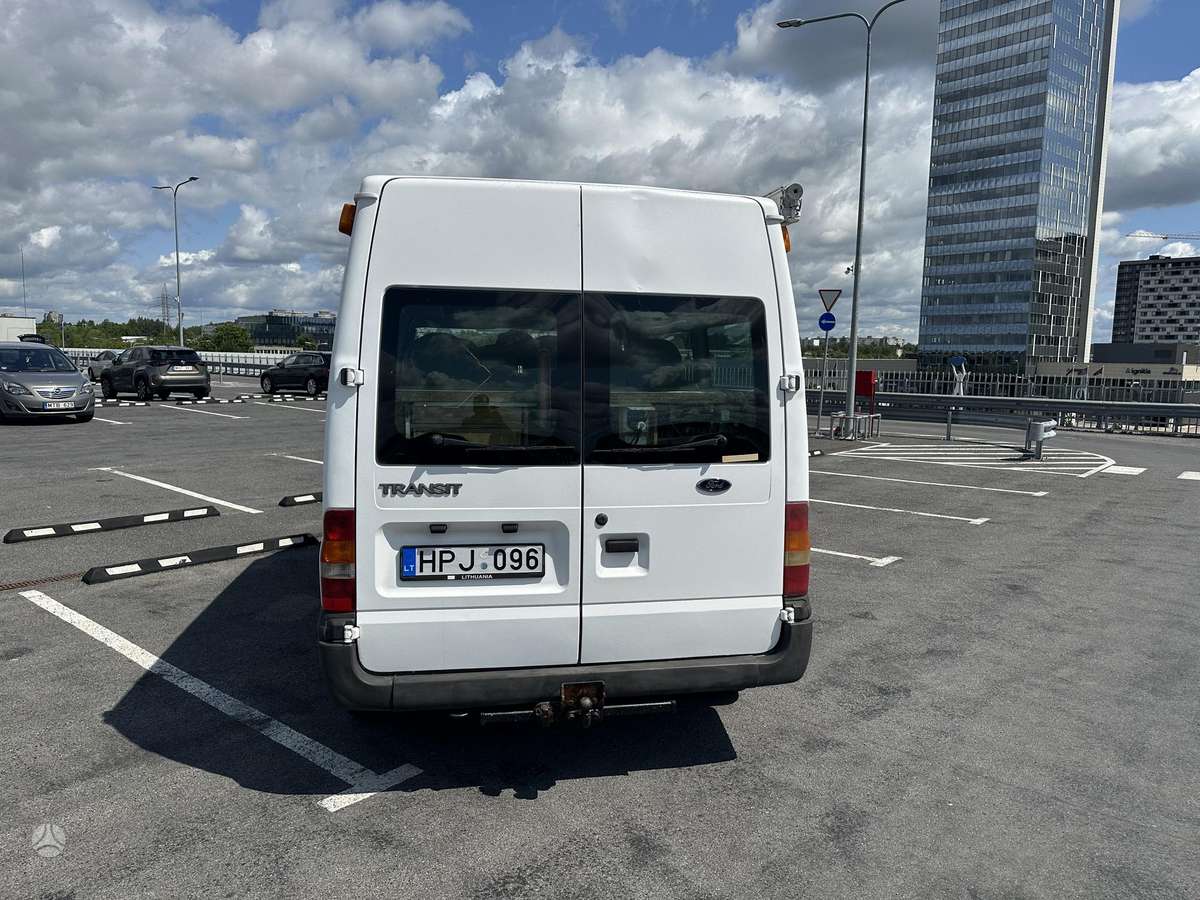 Ford Transit, туристическиe автомобили