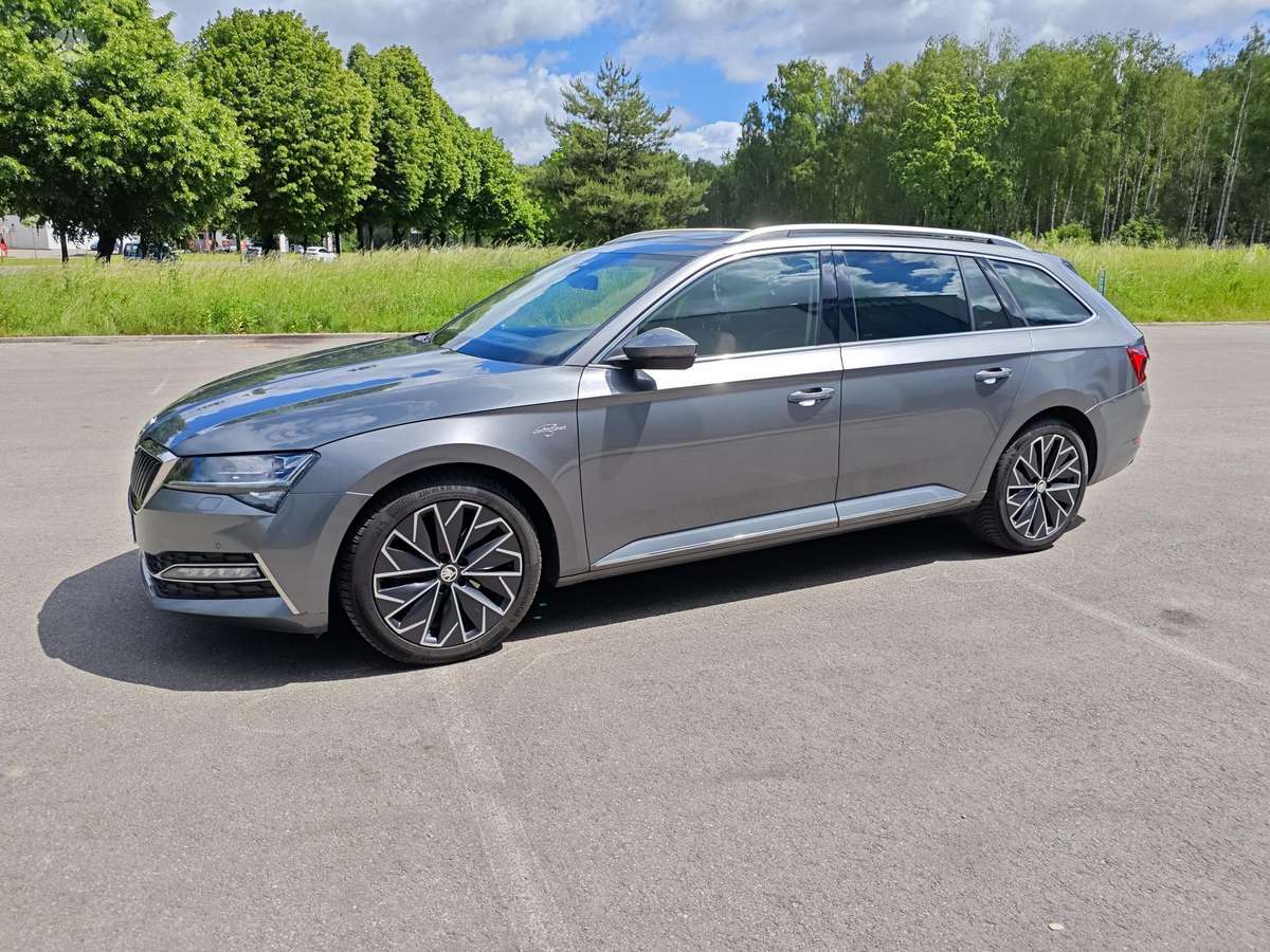 Skoda Superb, 2.0 l., Универсал