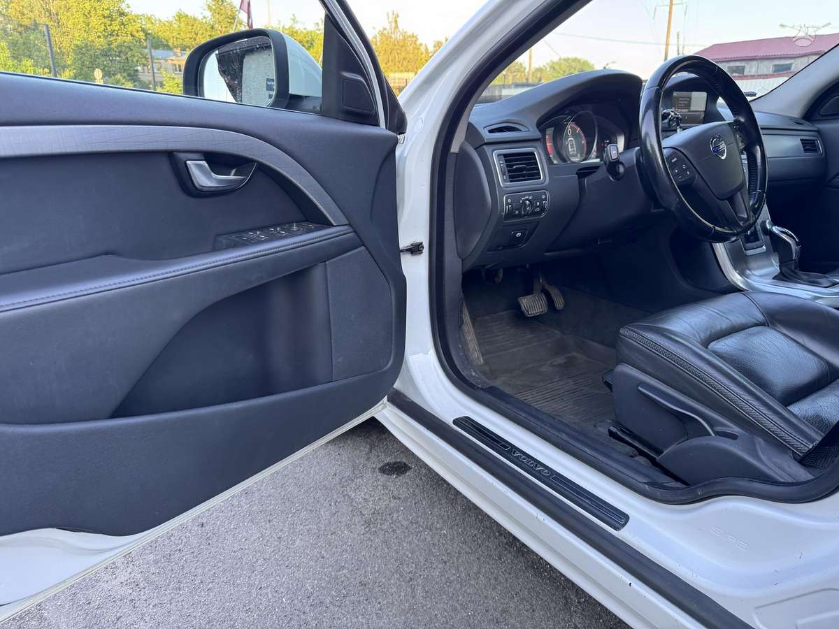 Volvo V70, 2.4 l., wagon