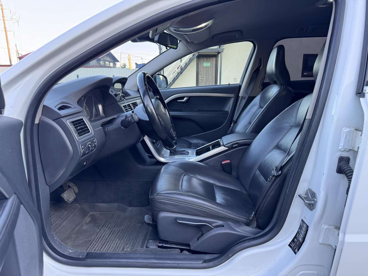 Volvo V70, 2.4 l., wagon