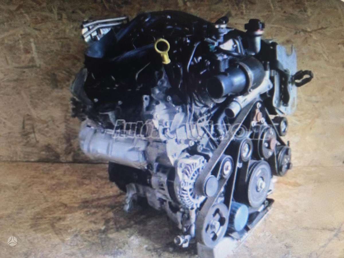 Nissan Pathfinder engine parts