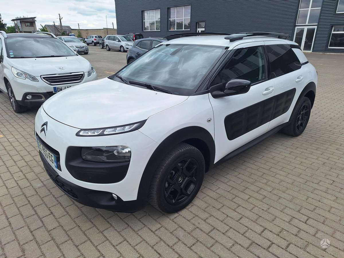Citroen C4 Cactus, 1.2 l., Хэтчбек
