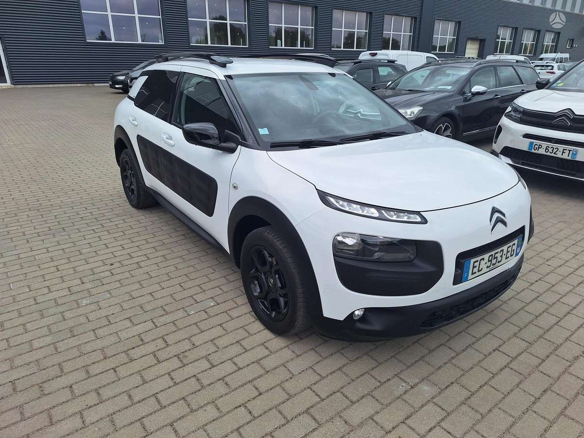 Citroen C4 Cactus, 1.2 l., Хэтчбек