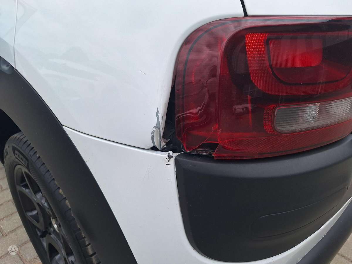 Citroen C4 Cactus, 1.2 l., hatchback