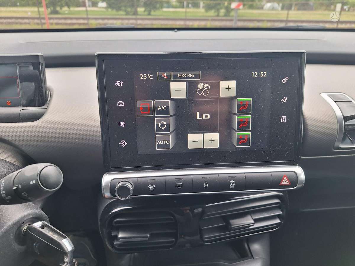 Citroen C4 Cactus, 1.2 l., hatchback
