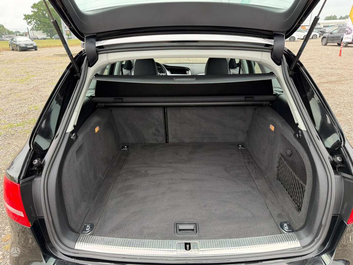 Audi A4, 2.0 l., Универсал
