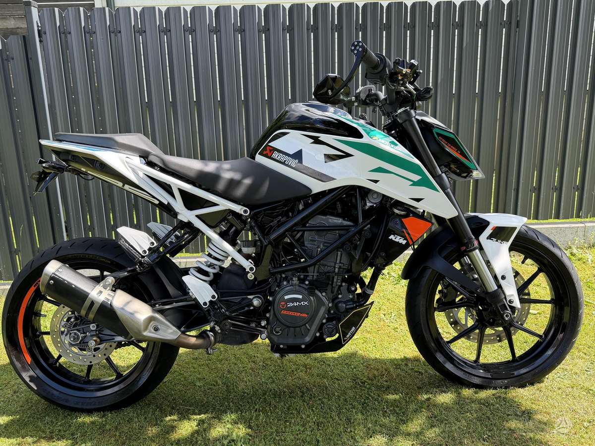KTM Duke 125cc, street / classic