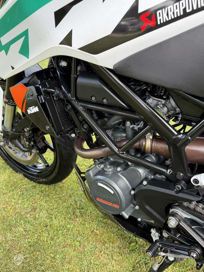 KTM Duke 125cc, street / classic