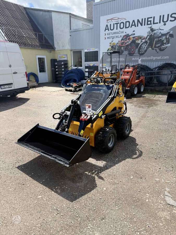 ENZO HTS380, mini loaders