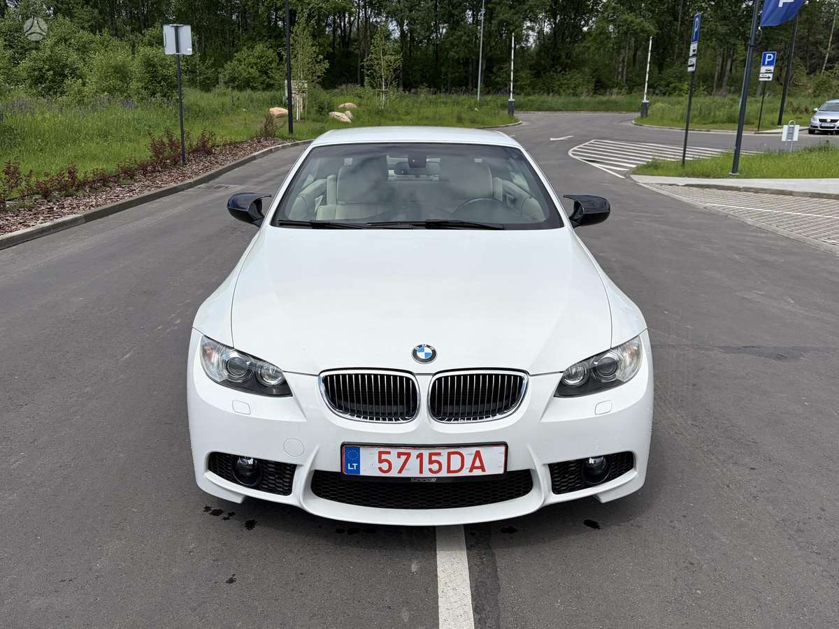 BMW 335, 3.0 l., convertible
