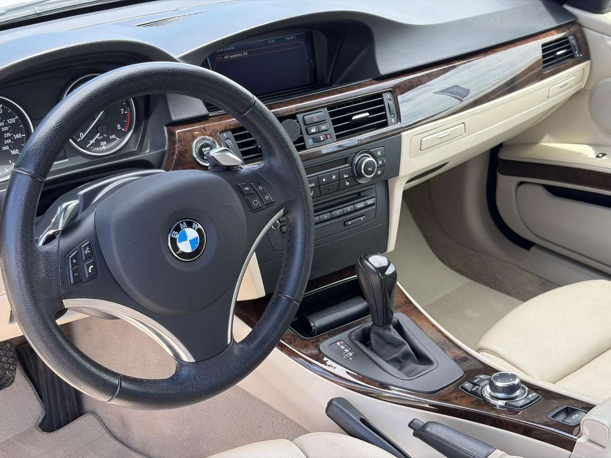 BMW 335, 3.0 l., convertible