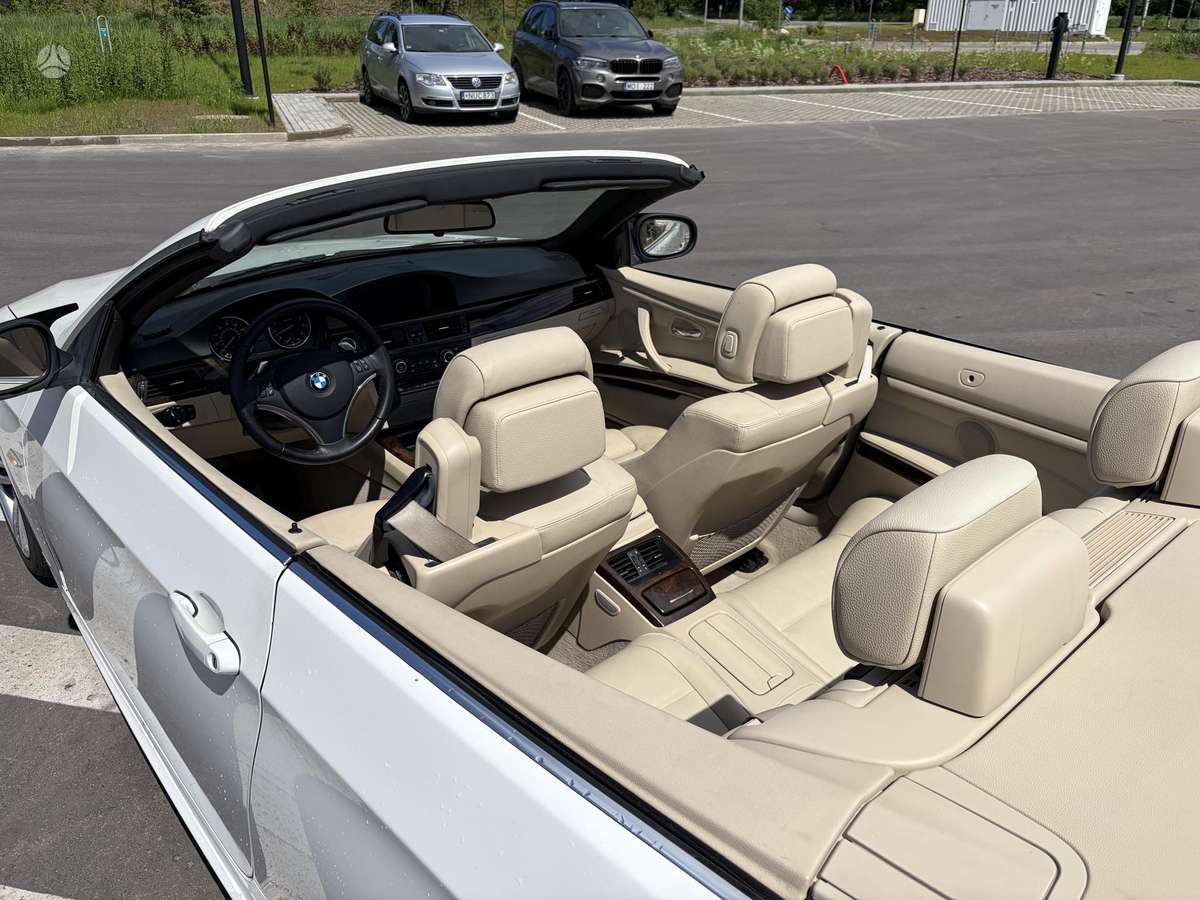 BMW 335, 3.0 l., convertible