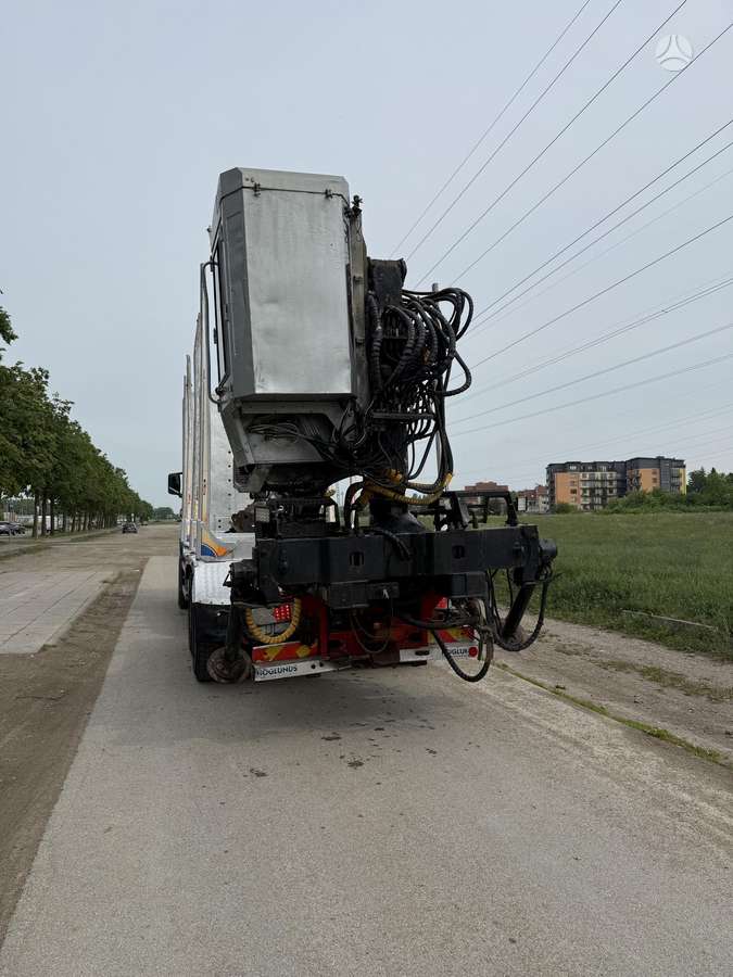 Scania R470, timber trucks
