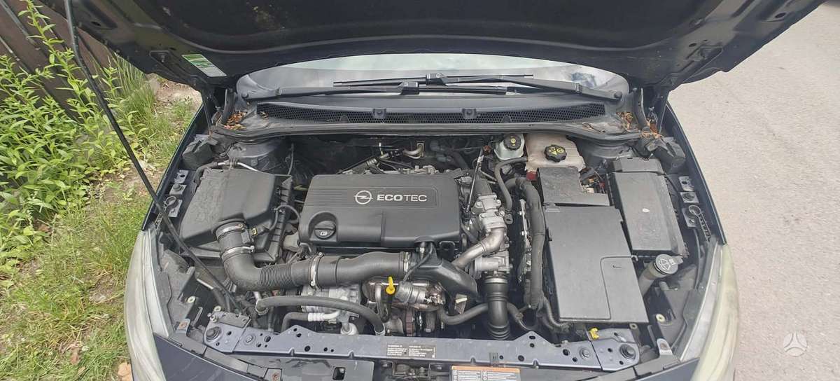 Opel Astra, 1.7 l., Хэтчбек
