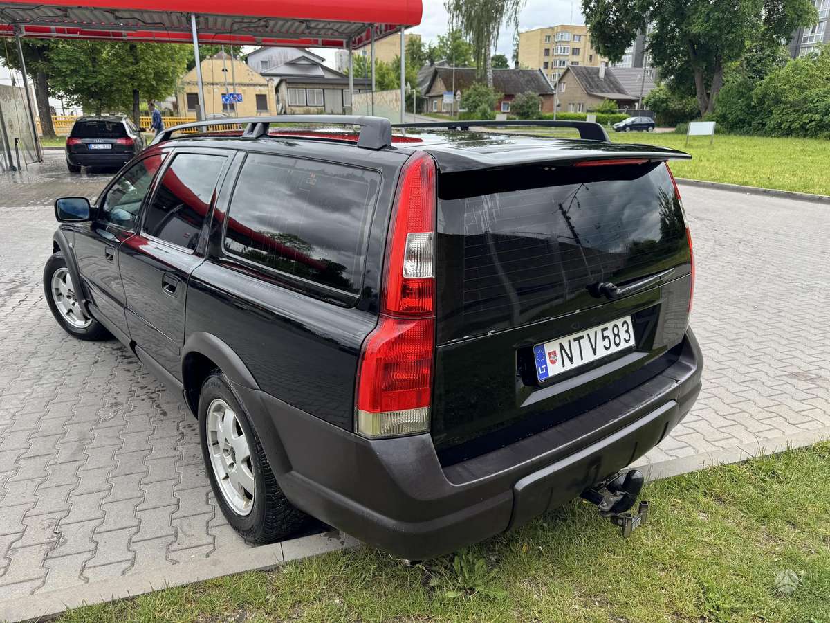 Volvo XC70, 2.4 l., Универсал