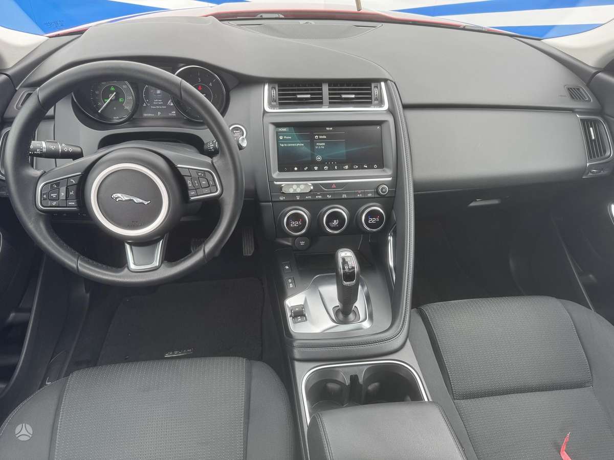 Jaguar E-Pace, 2.0 l., visureigis / krosoveris