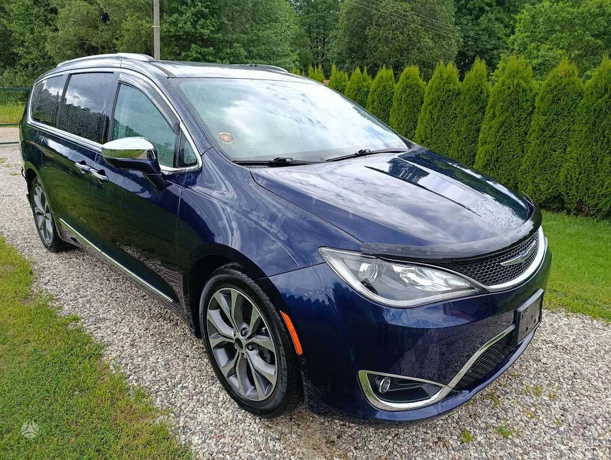 Chrysler Pacifica, 3.6 l., Минивэн