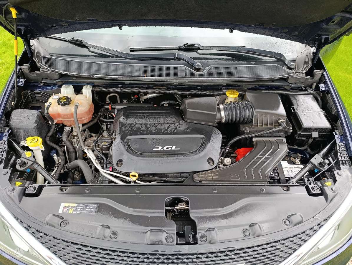 Chrysler Pacifica, 3.6 l., Минивэн