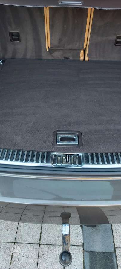 Porsche Cayenne - 6