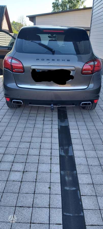 Porsche Cayenne - 9