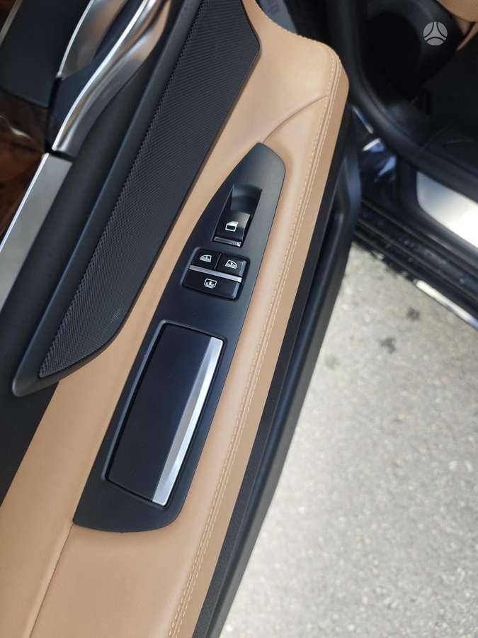 BMW 730, 4.0 l., Седан