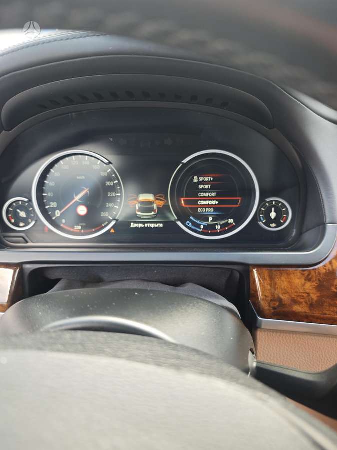 BMW 730, 4.0 l., Седан