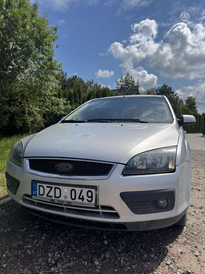 Ford Focus, 1.6 l., hatchback