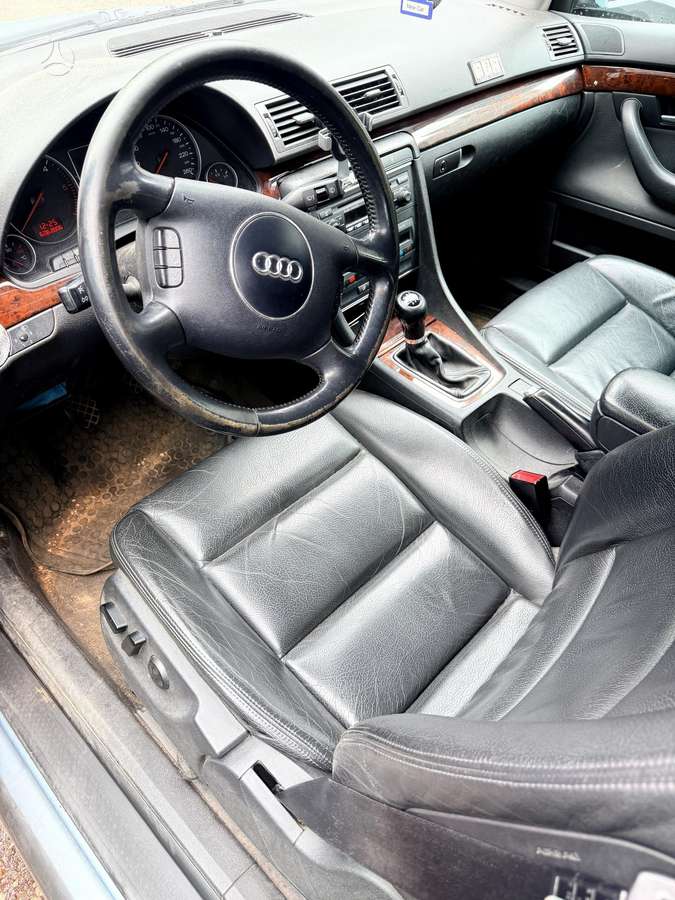 Audi A4, 1.9 l., Седан