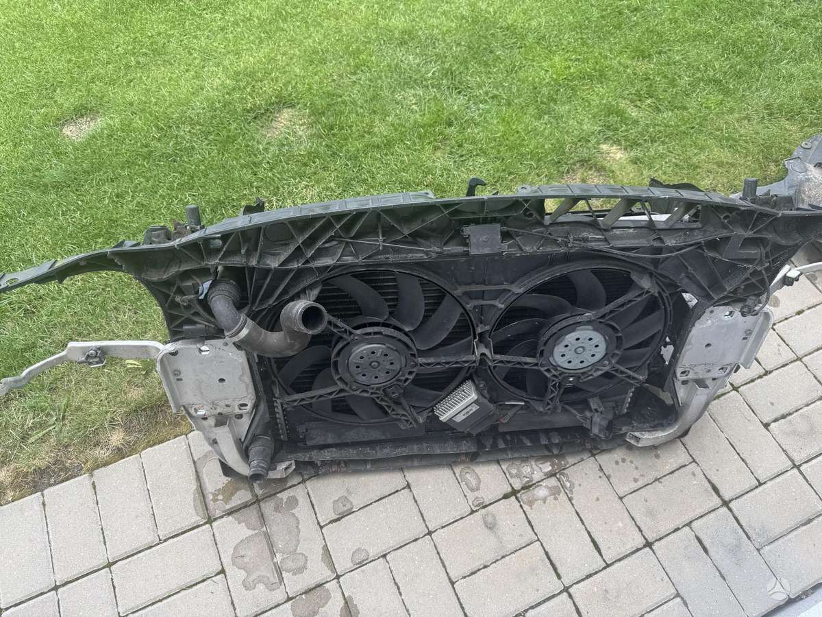 Audi A6 kėbulo dalys