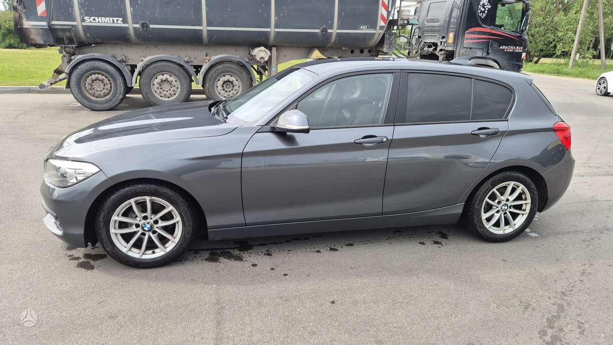 BMW 116, 1.5 l., hatchback