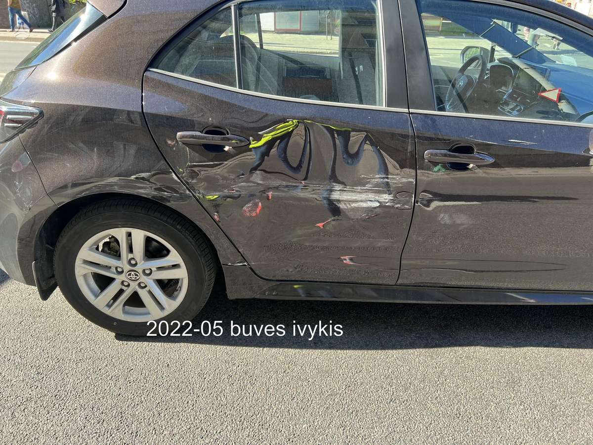 Toyota Corolla, 1.2 l., hatchback