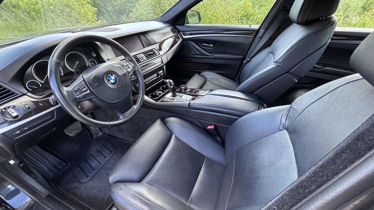 BMW 535, 3.0 l., Седан