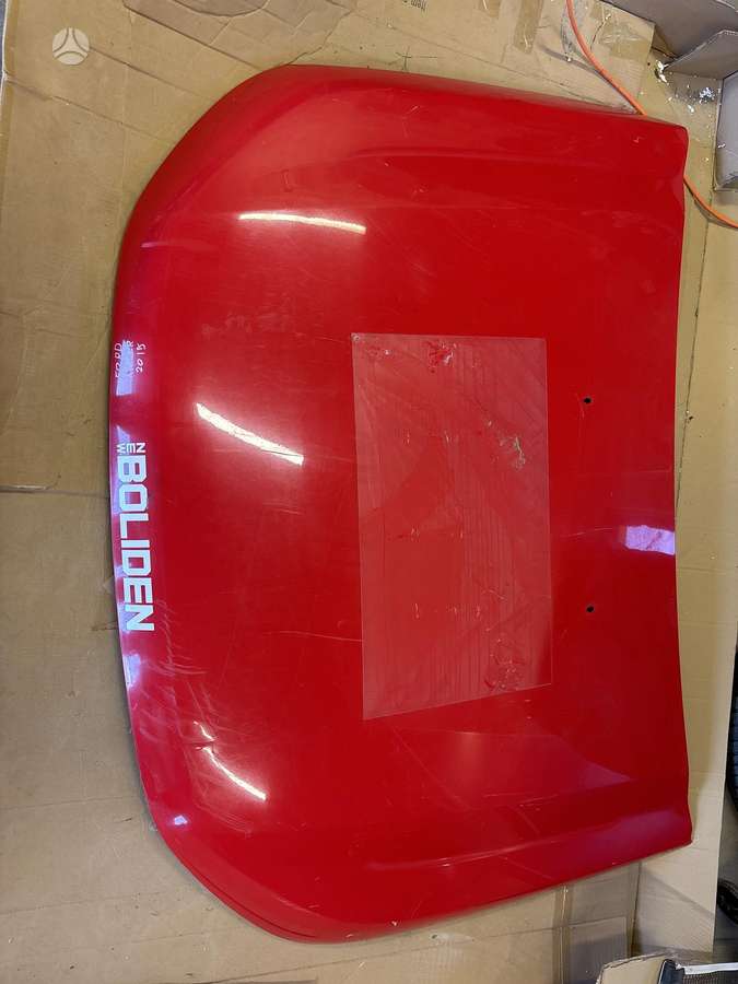 Ford Ranger hood (front, rear)