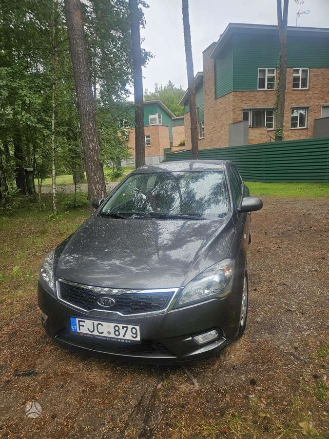 Kia Ceed, 1.6 l., hatchback