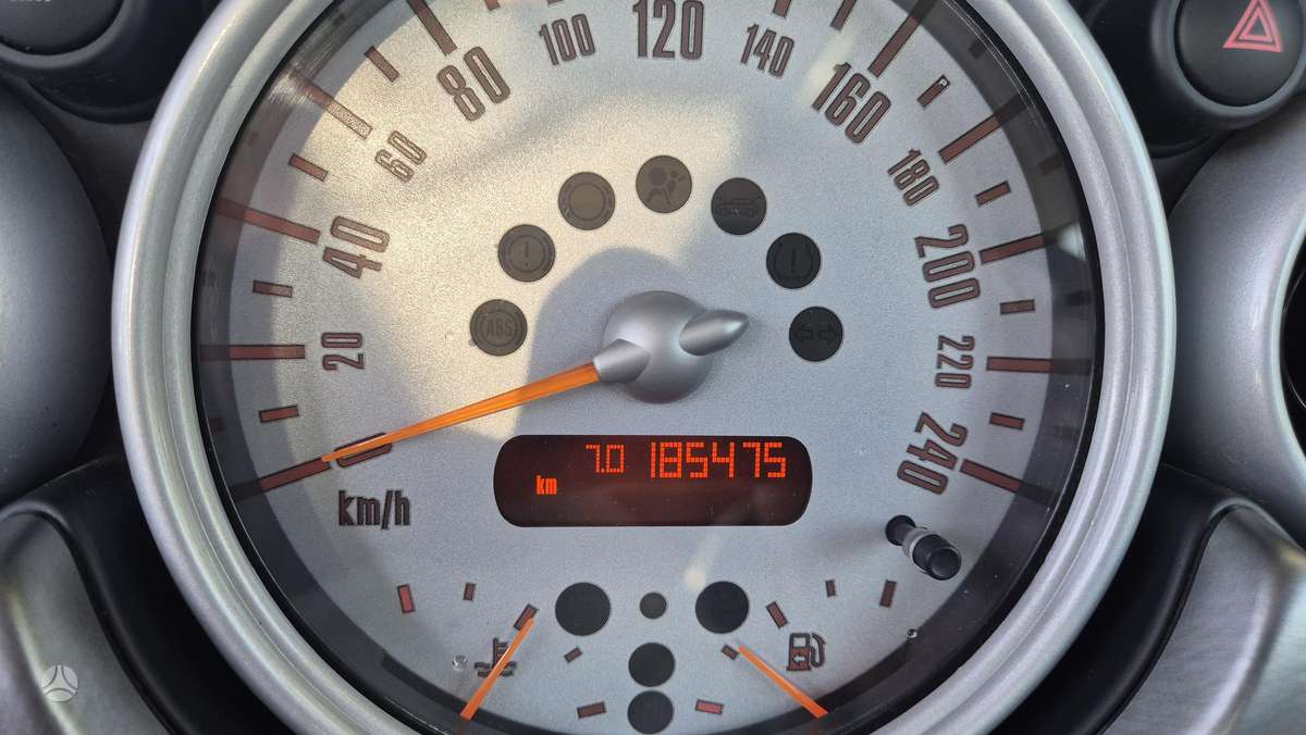 Mini Cooper S, 1.6 l., coupe