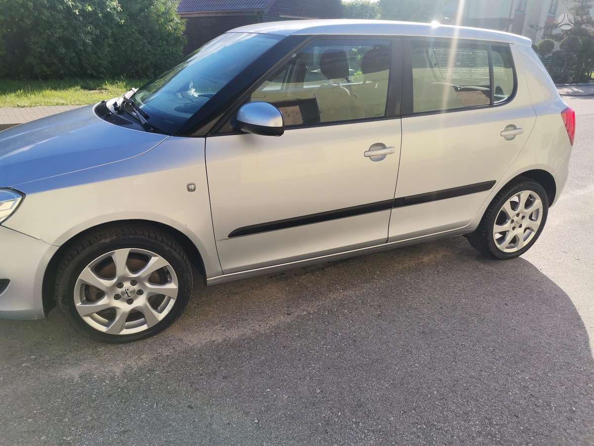 Skoda Fabia, 1.2 l., Хэтчбек