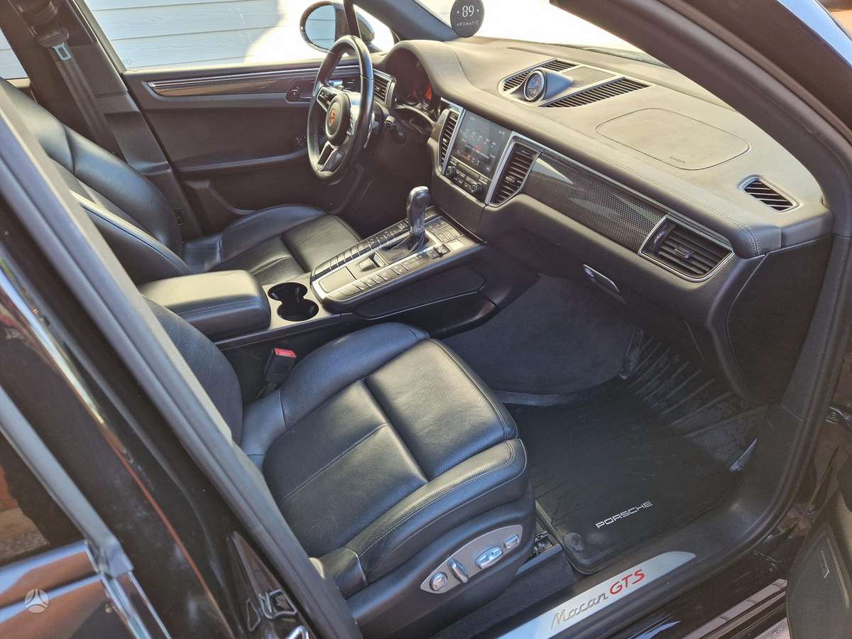 Porsche Macan - 7