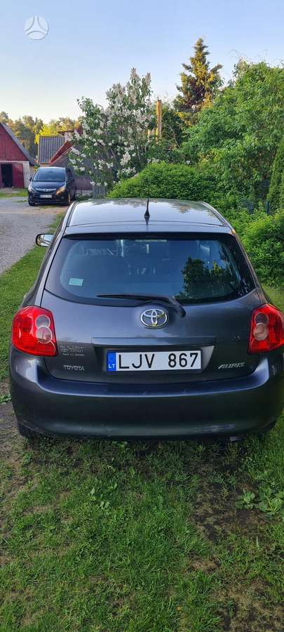 Toyota Auris, 2.2 l., hatchback